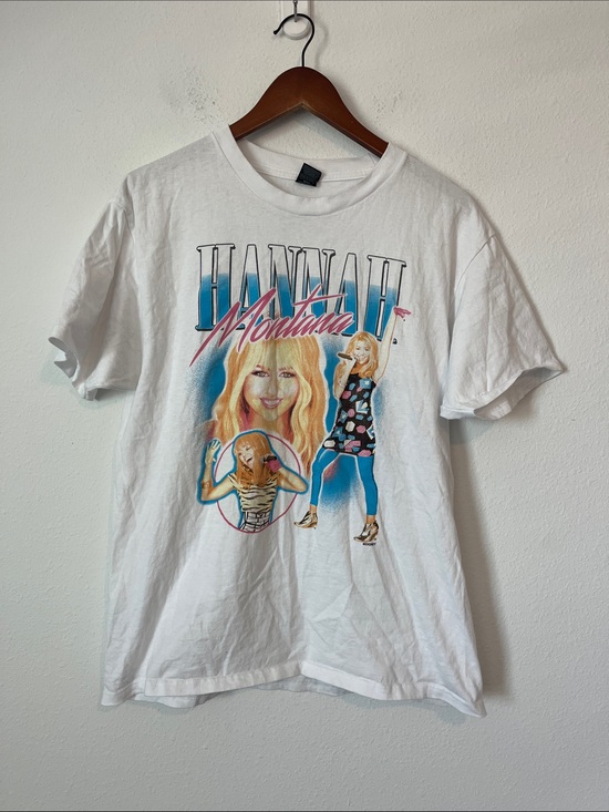 Disney Tops - Hannah Montana White Graphic Tee